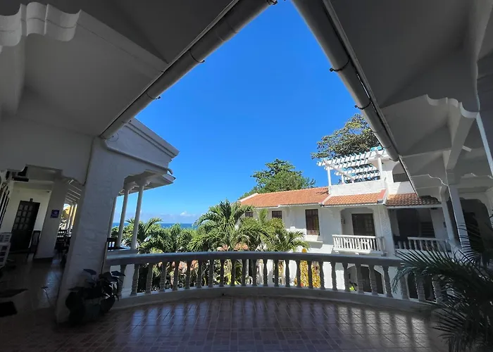 Villa Apolonia Resort San Juan 